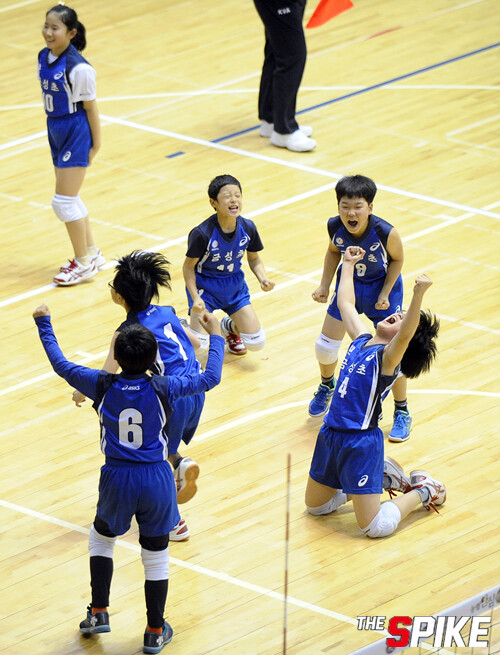 kovomu2-15121233.jpg