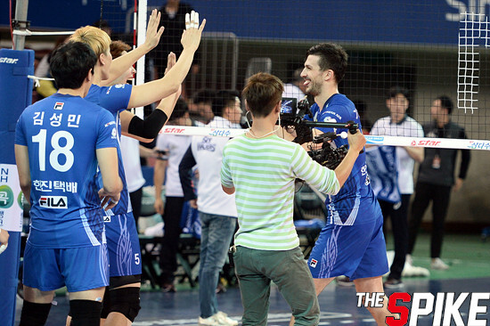 spike20161104-31.jpg