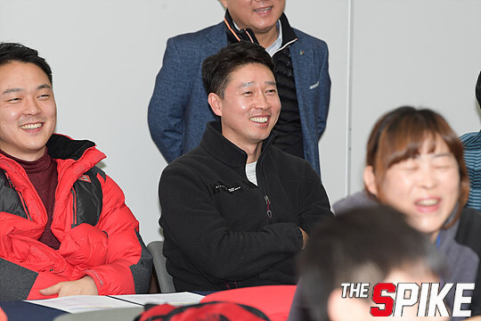 S171201YW148.jpg