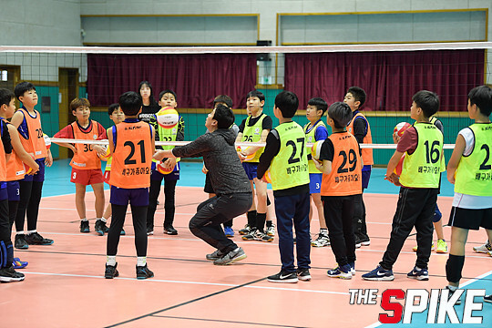 S171202YW60.jpg
