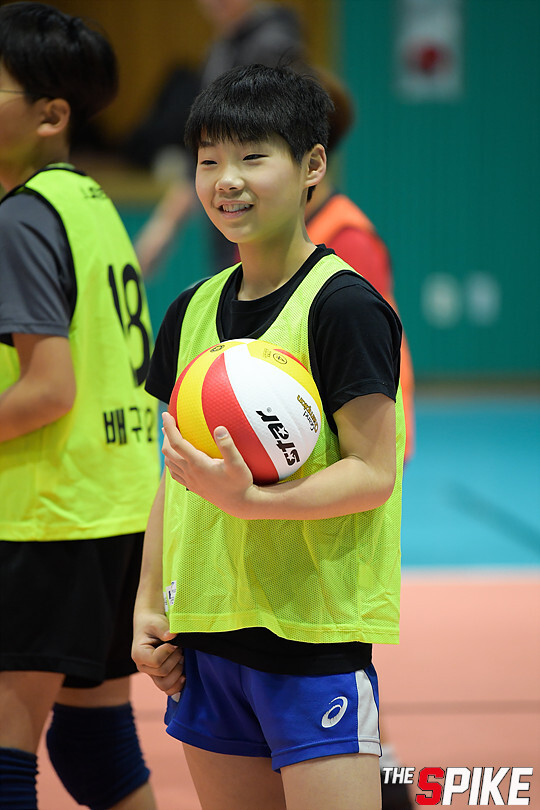 S171202YW87.jpg