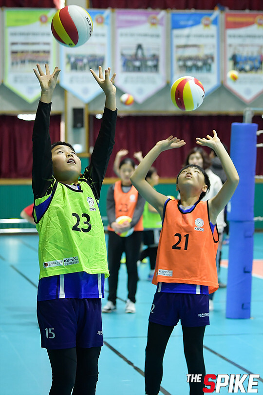 S171202YW109.jpg