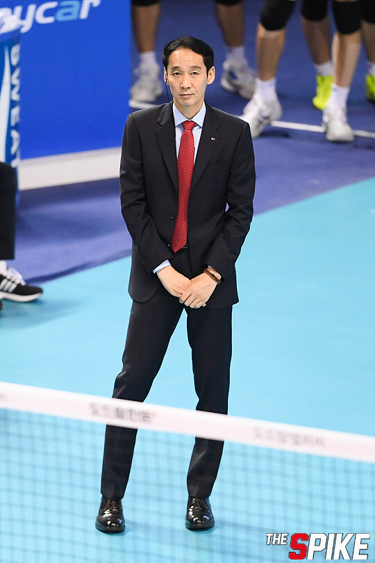 S171210YW59.jpg