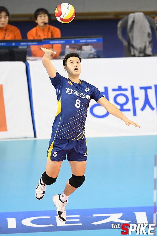 S171210YW48.jpg