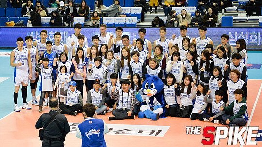 S171210YW146.jpg