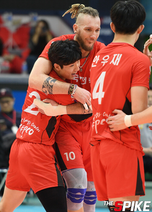 180309mKOVO20180309-142.jpg