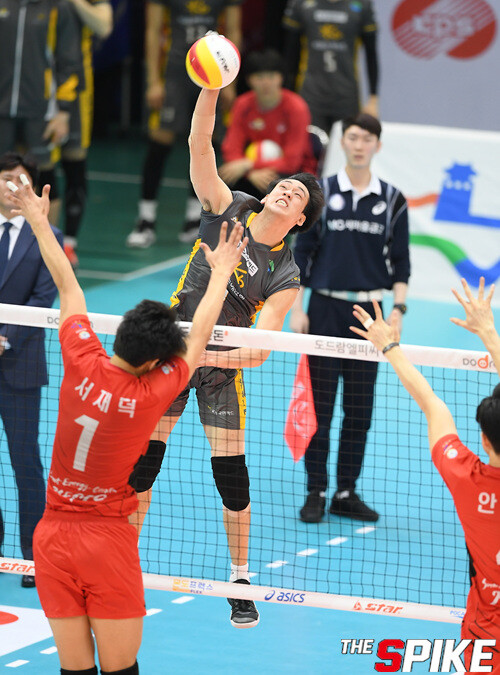 180309mKOVO20180309-164.jpg