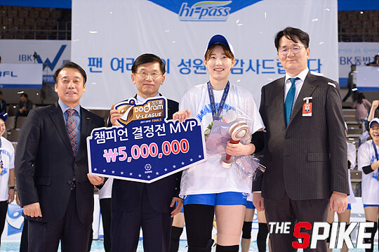 180327YW02.jpg