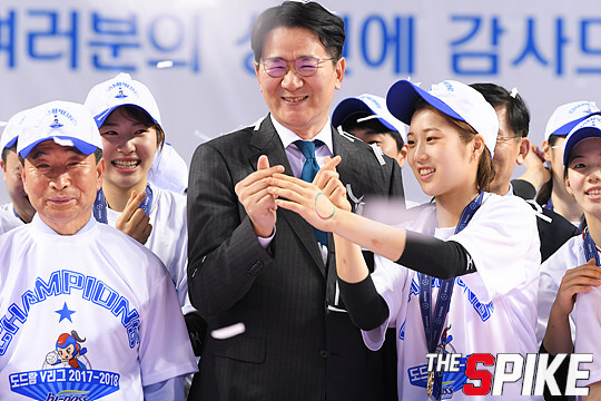 180327YW52.jpg