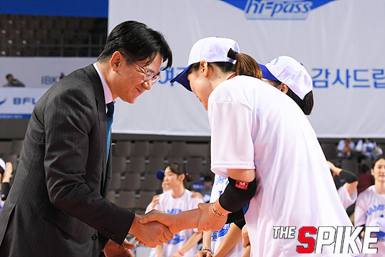180327YW21.jpg
