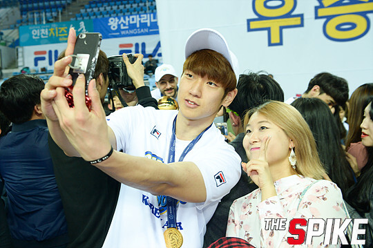 S180330YW42.jpg