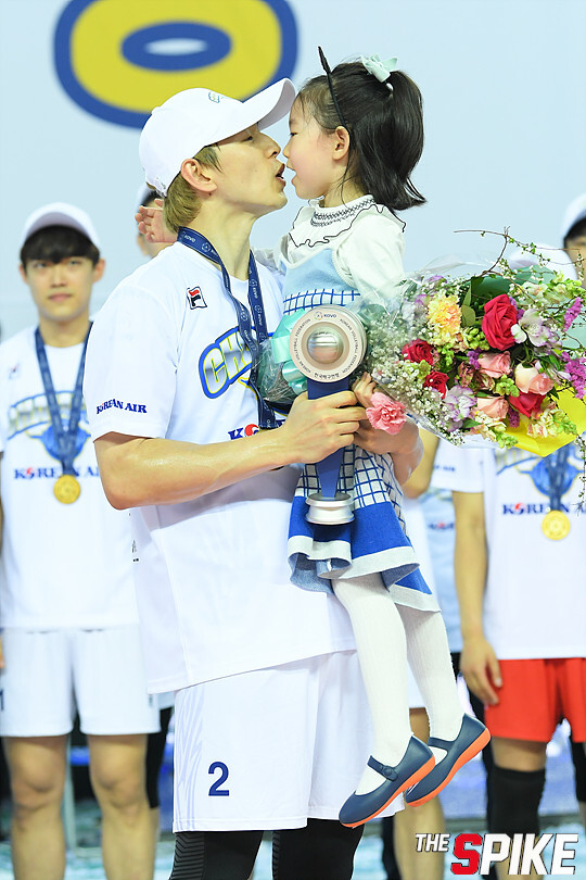 S180330YW122.jpg