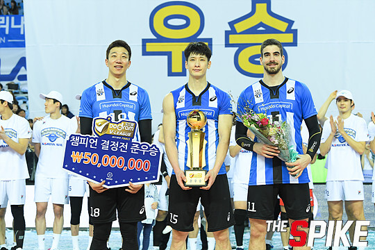 S180330YW78.jpg