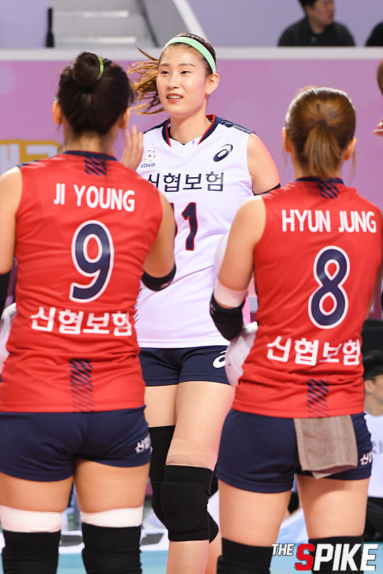 S180409YW74.jpg