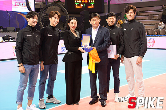 S180409YW05.jpg