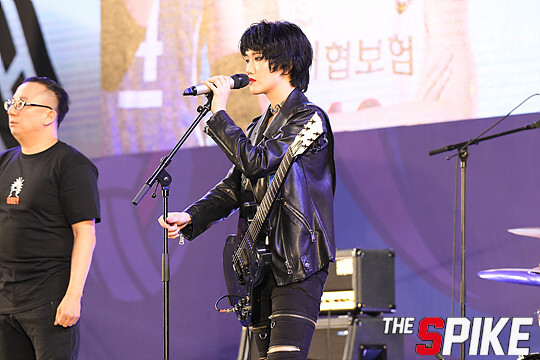 S180409YW43.jpg