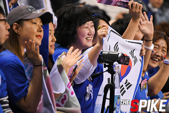 S180409YW54.jpg