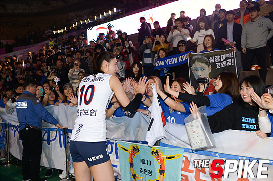 S180409YW228.jpg