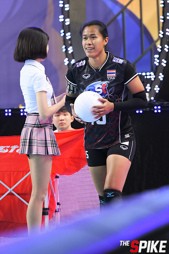 S180409YW64.jpg
