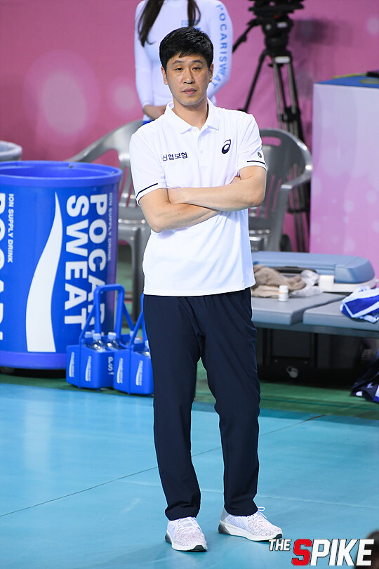 S180409YW109.jpg