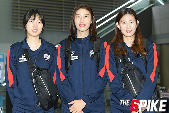 S180601YW16.jpg
