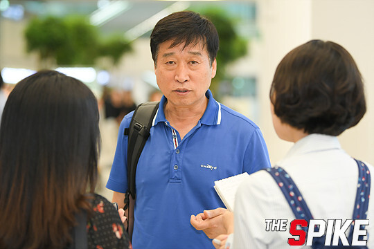 S180612YW08.jpg