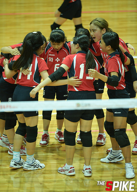 S180726YW158.jpg