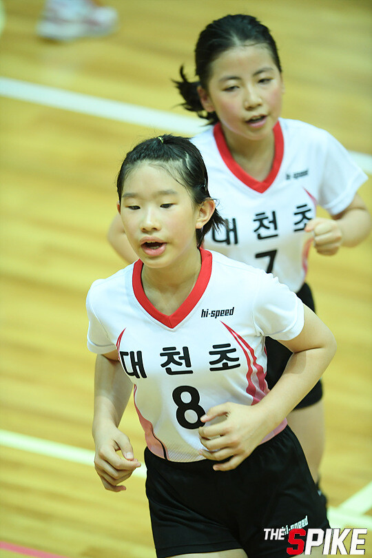 S180726YW38.jpg