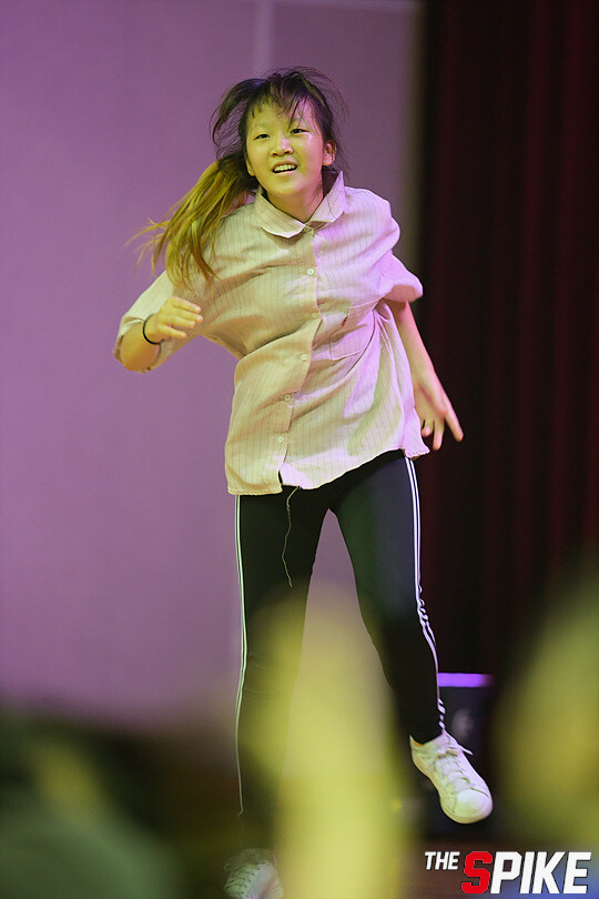 S180726YW4120.jpg