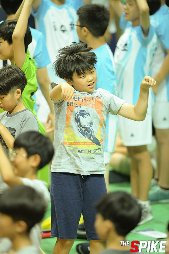 S180726YW481.jpg