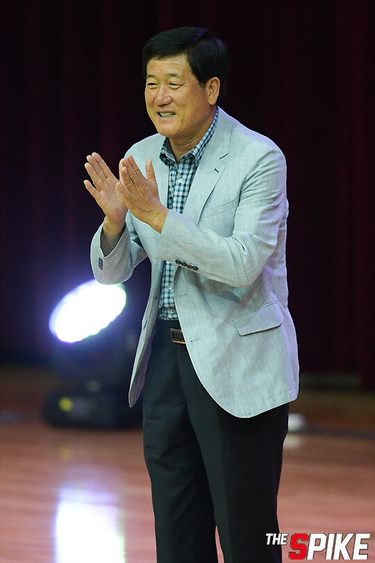 S180726YW460.jpg