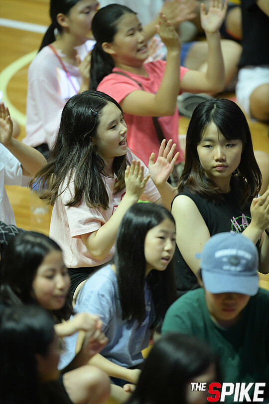 S180726YW468.jpg