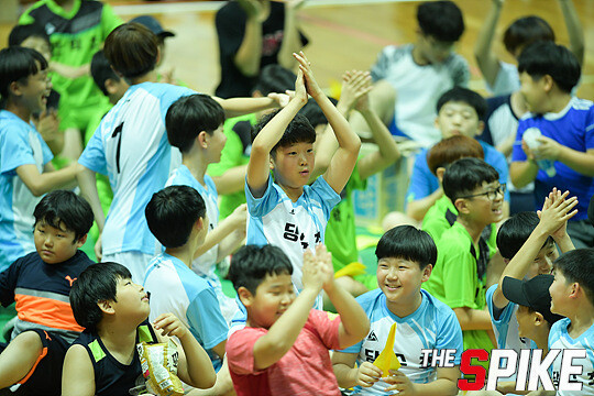 S180726YW463.jpg