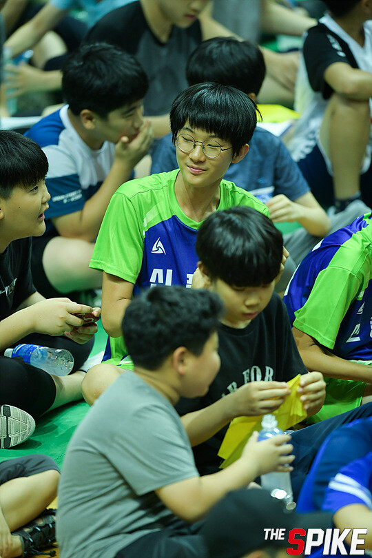 S180726YW4126.jpg