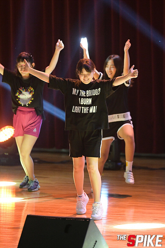 S180726YW407.jpg