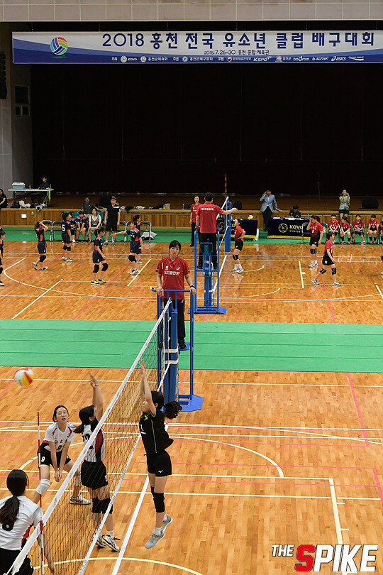 S180727YW76.jpg