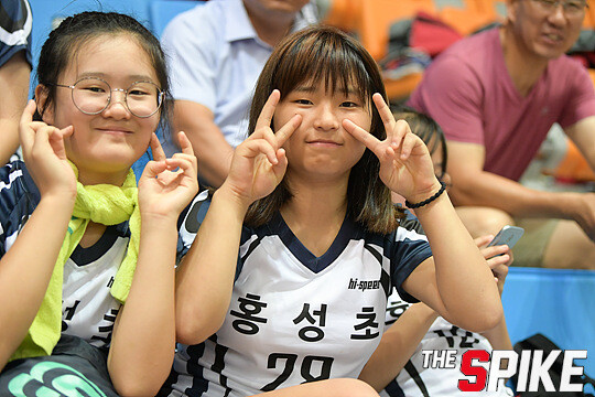 S180727YW308.jpg