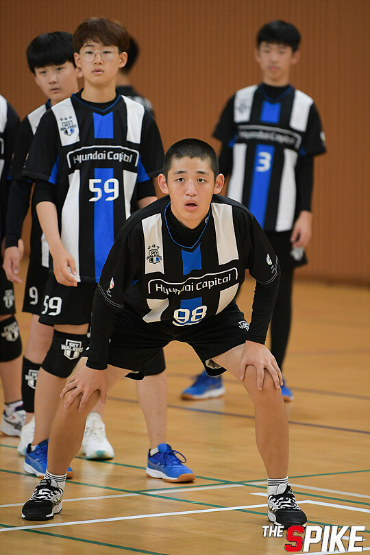 S180727YW23.jpg
