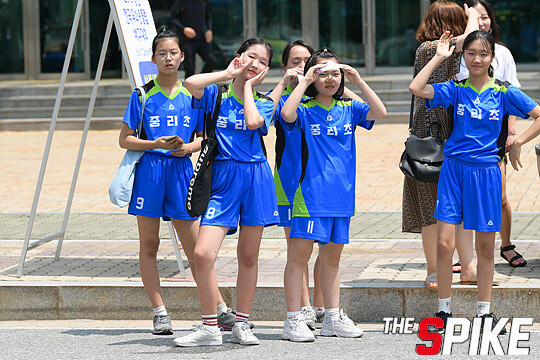 S180727YW49.jpg