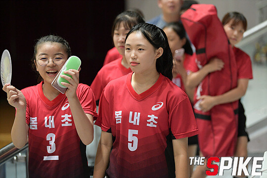 S180727YW301.jpg