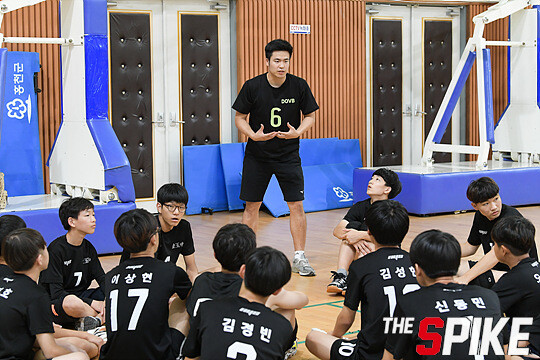 S180727YW12.jpg