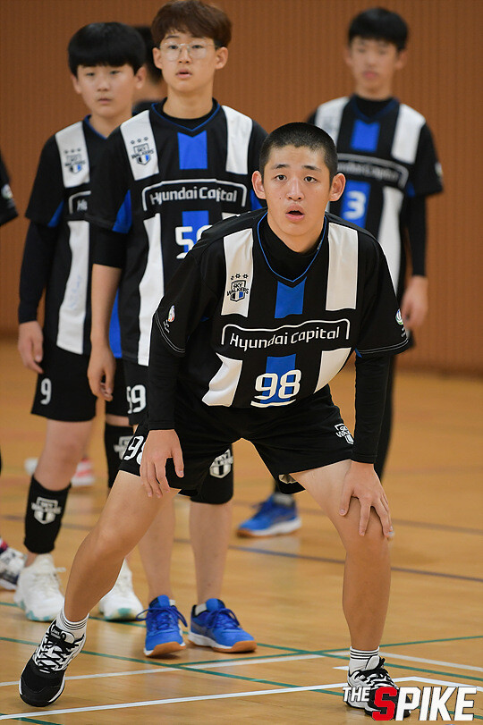 S180727YW24.jpg