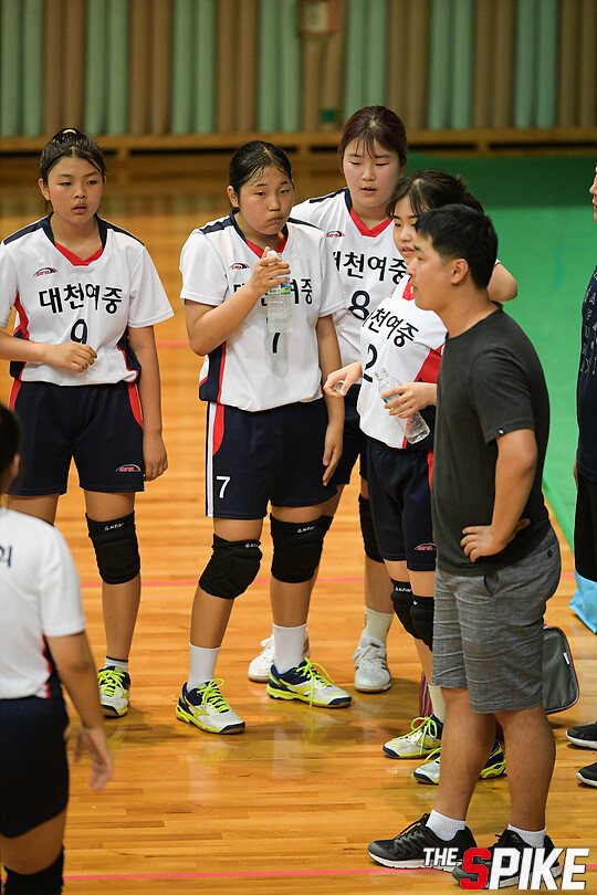 S180727YW742.jpg