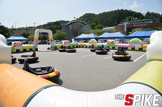 S180727YW595.jpg