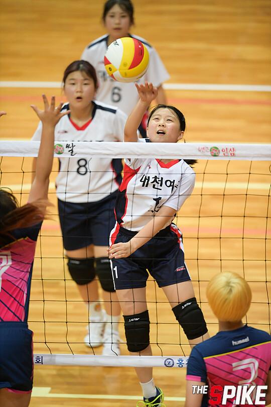 S180727YW752.jpg