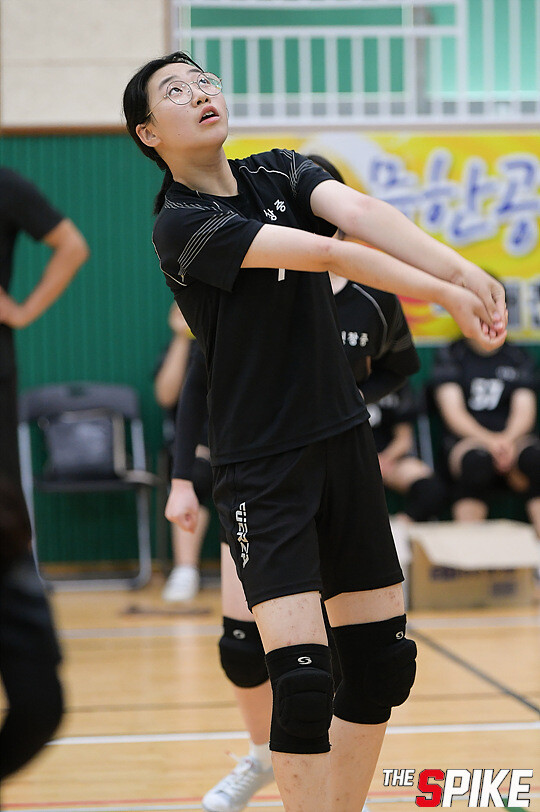 S180727YW551.jpg