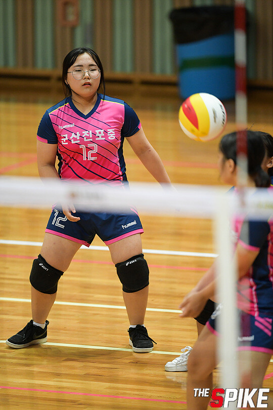 S180727YW719.jpg