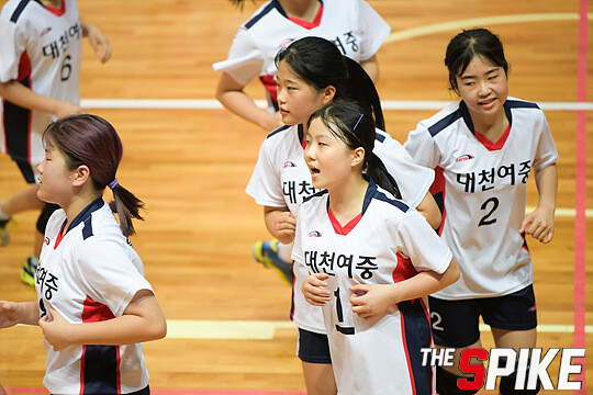 S180727YW769.jpg