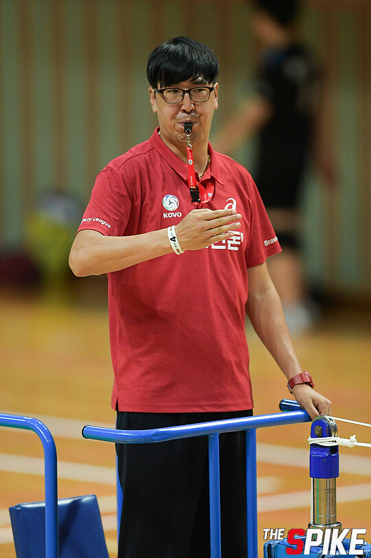 S180727YW721.jpg