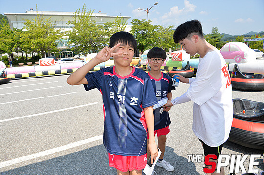 S180727YW503.jpg